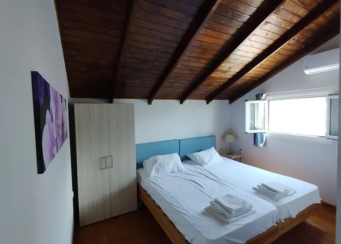 Daphne\'S Boutique Apartments